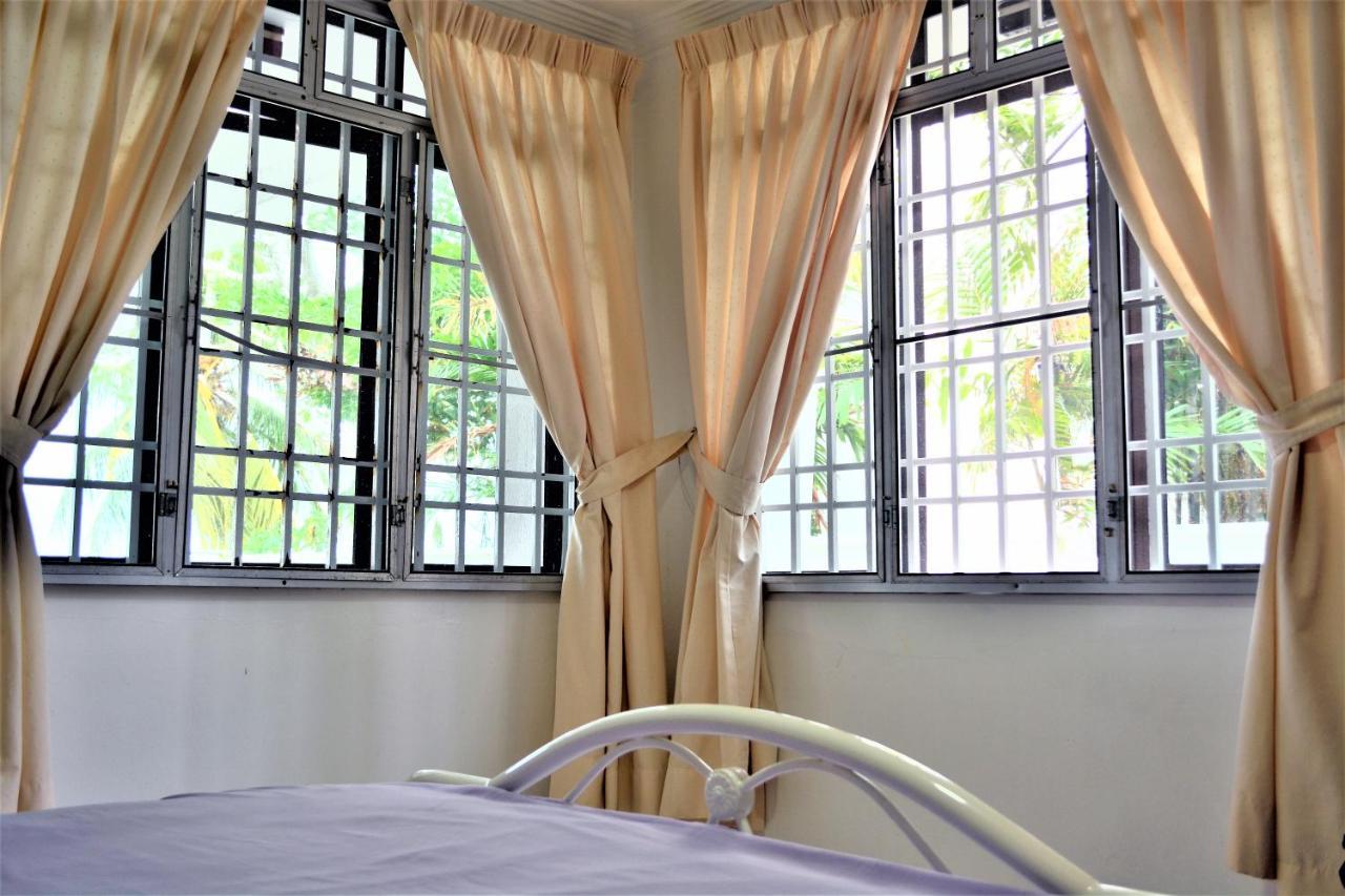G&T'S Beach Front Villa Tanjung Bungah  Zewnętrze zdjęcie