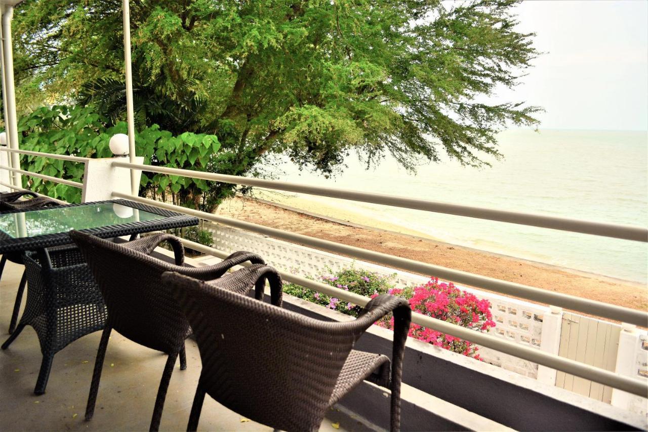 G&T'S Beach Front Villa Tanjung Bungah  Zewnętrze zdjęcie